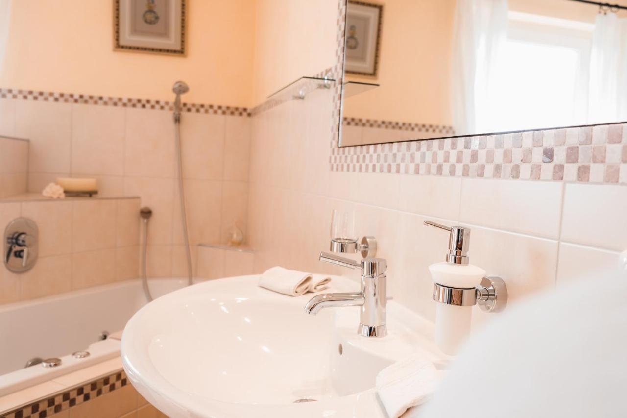 Sonnegg Apartman Fontanella Kültér fotó