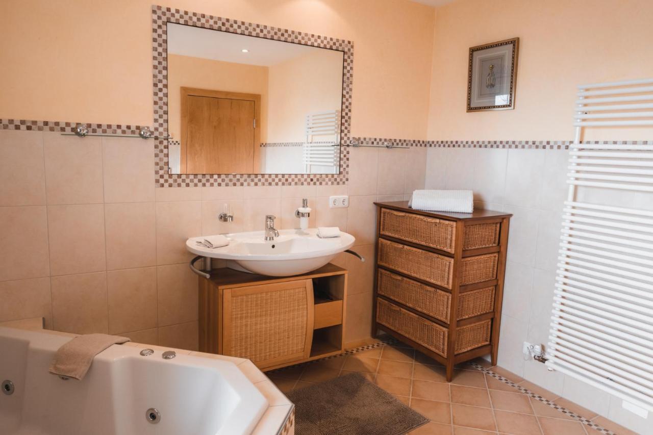Sonnegg Apartman Fontanella Kültér fotó